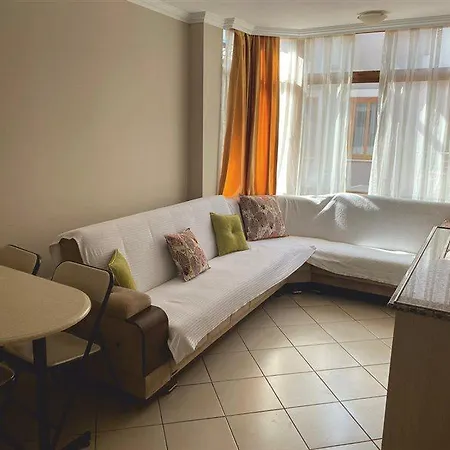 Arya Hotel İçmeler